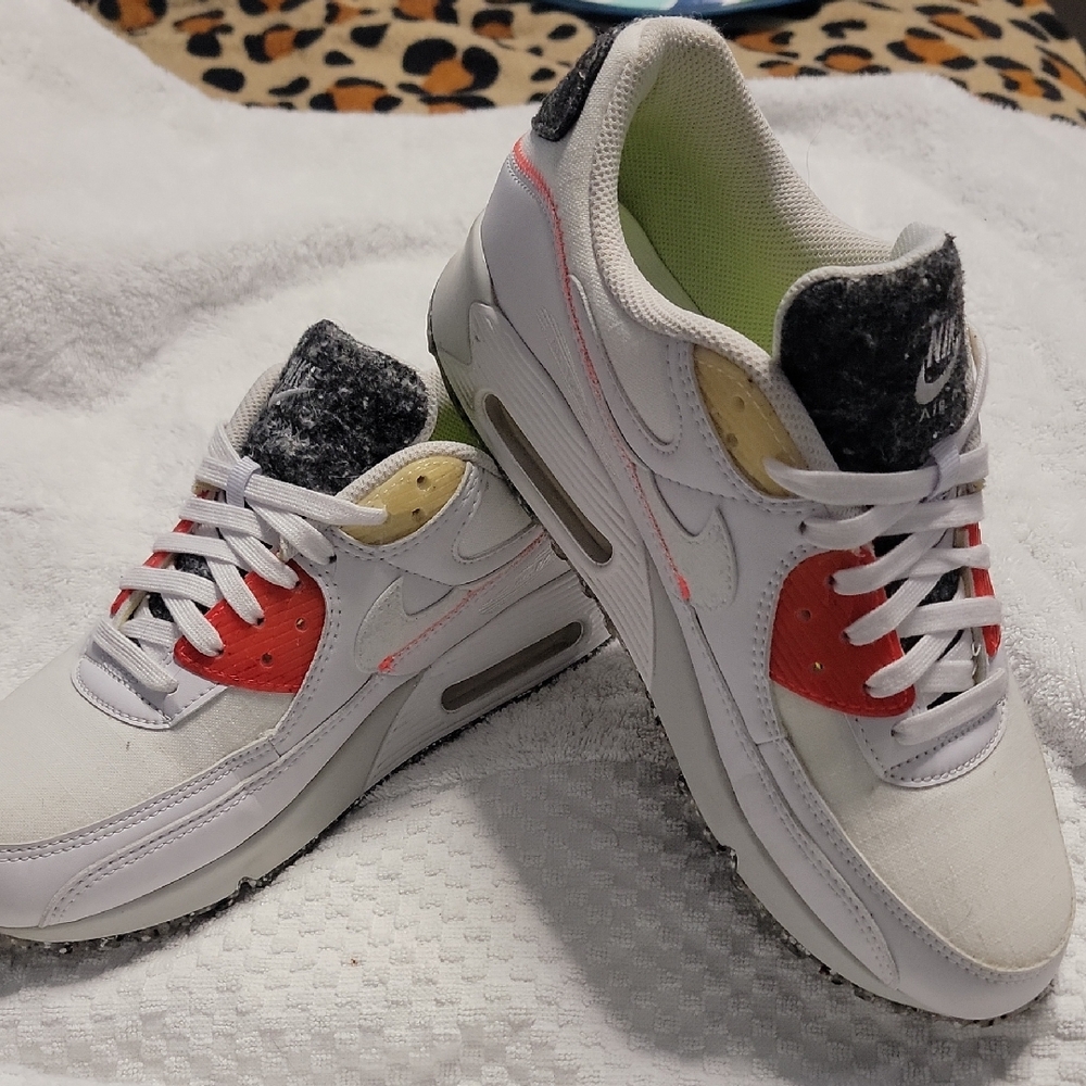 Nike Men's Air Max 90 Athletic Shoes - White, Red, Yellow, Black